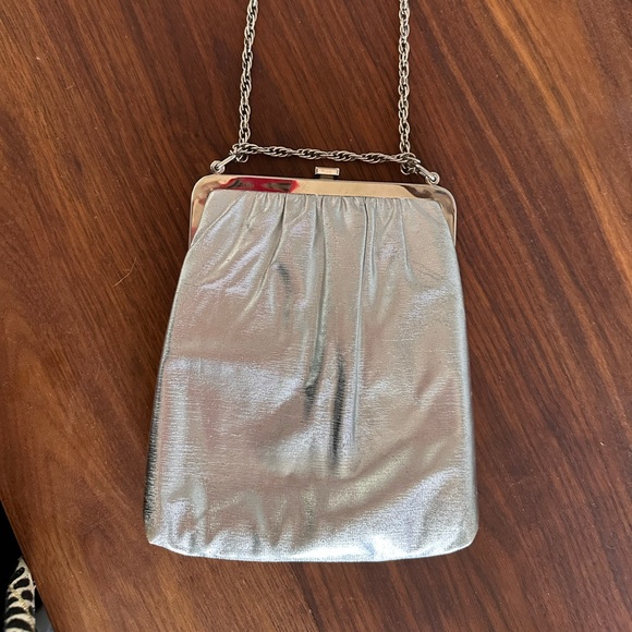 Fancy silver vintage purse - Picture 5 of 8
